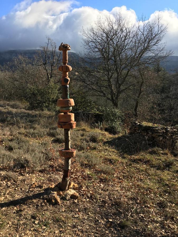 La Maison De Mado Et Sa Cabane Dans Les Arbres Plan d'Aups Экстерьер фото